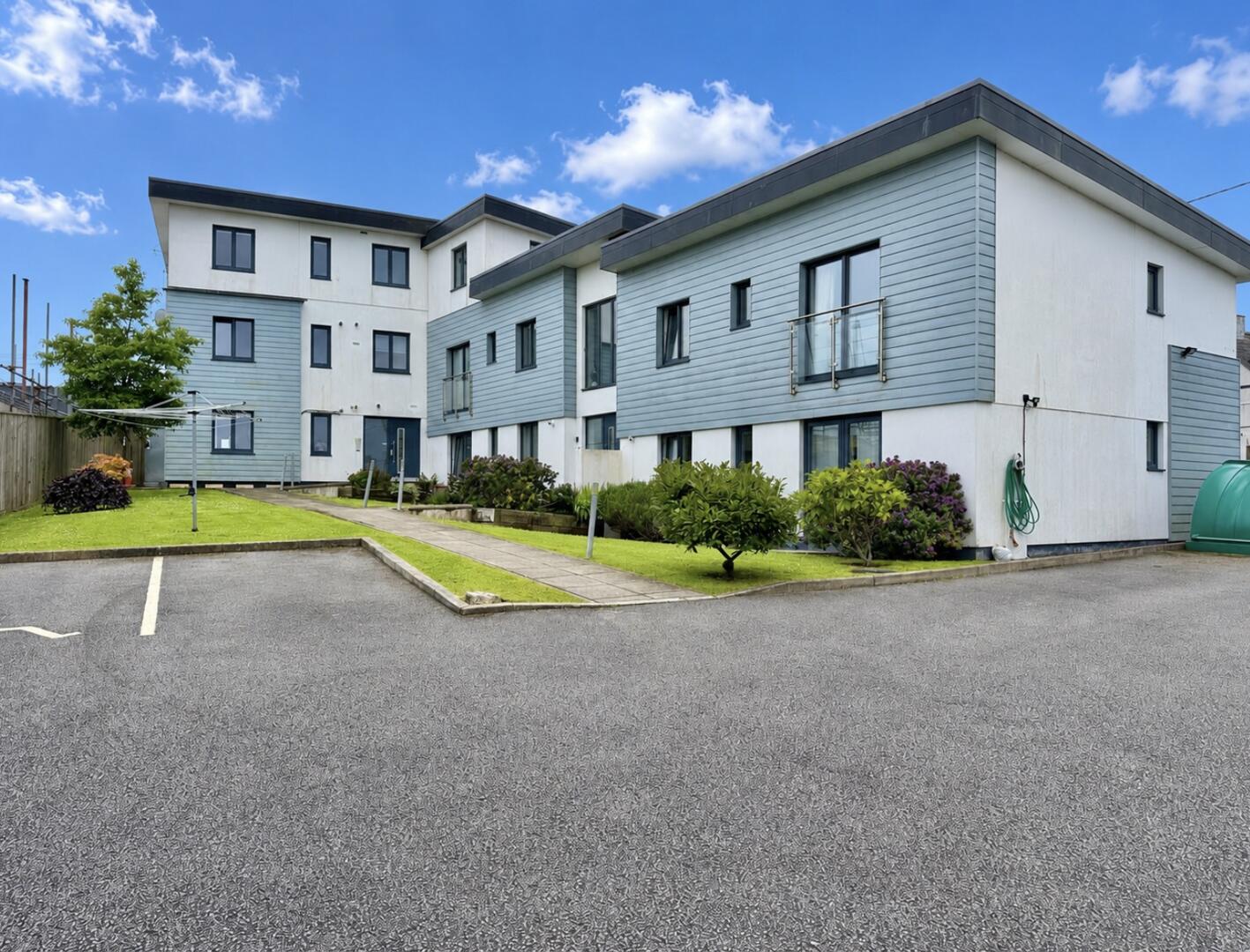 Chyvelah Road, Threemilestone, Truro
